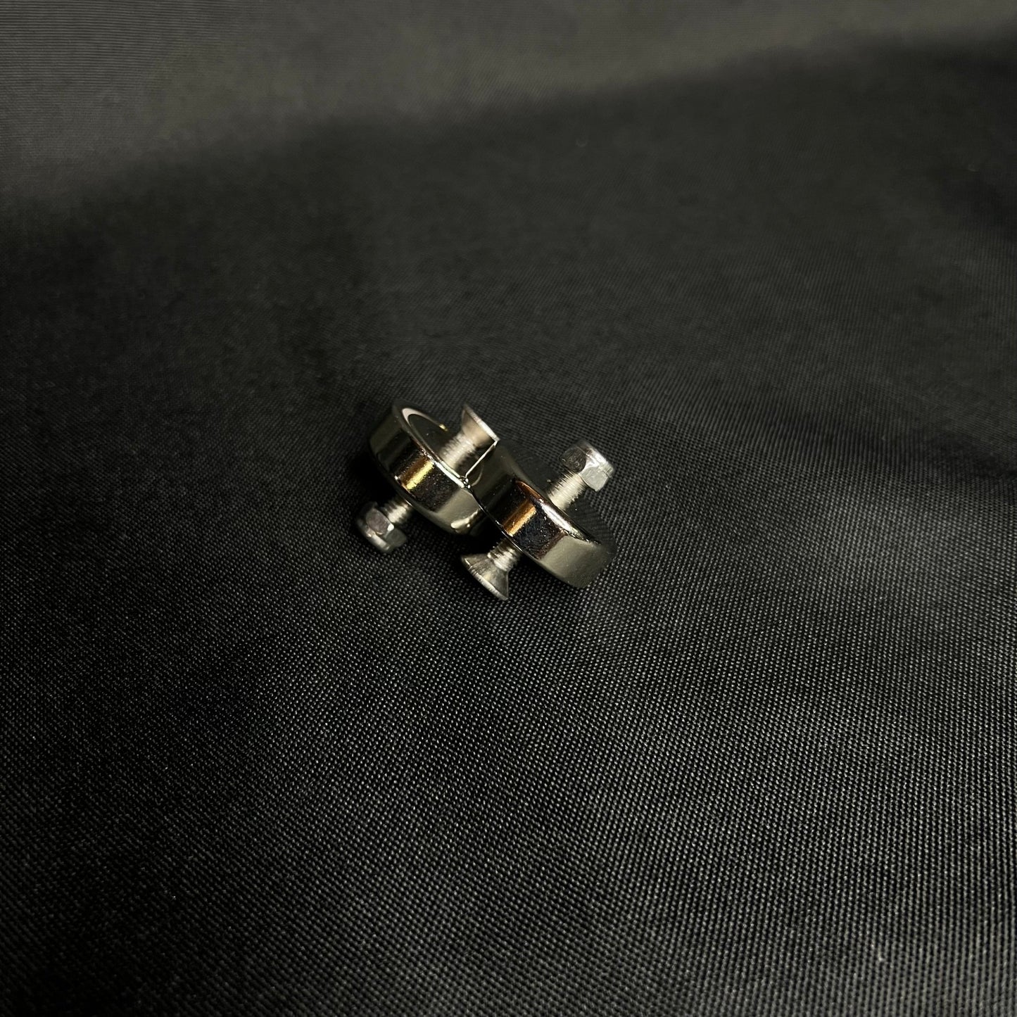 Magnetic rock light mounts - BartoMods
