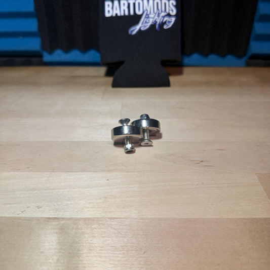 Magnetic rock light mounts